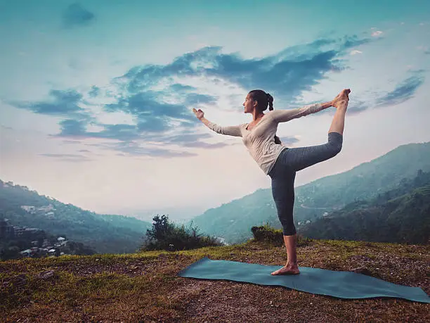 VINYASA YOGA