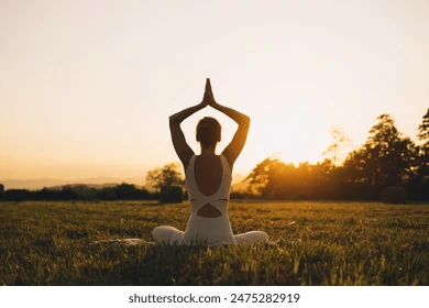 KUNDALINI YOGA
